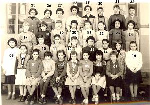 ECOLE LAMORICIERE FILLES 1956 CM2 N01 MME LOPEZ